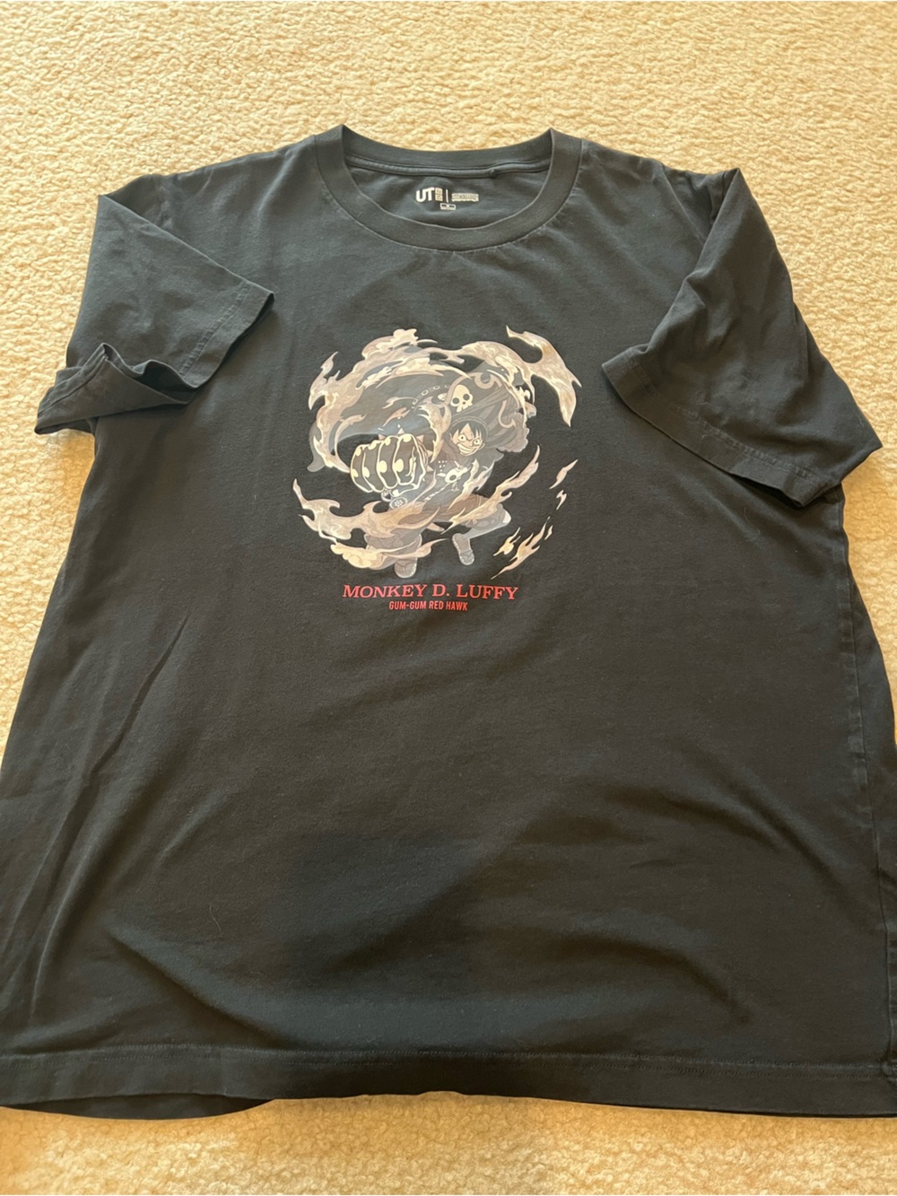 Uniqlo UT OnePiece Black Graphic Crewneck T-Shirt with Monkey D. Luffy Design